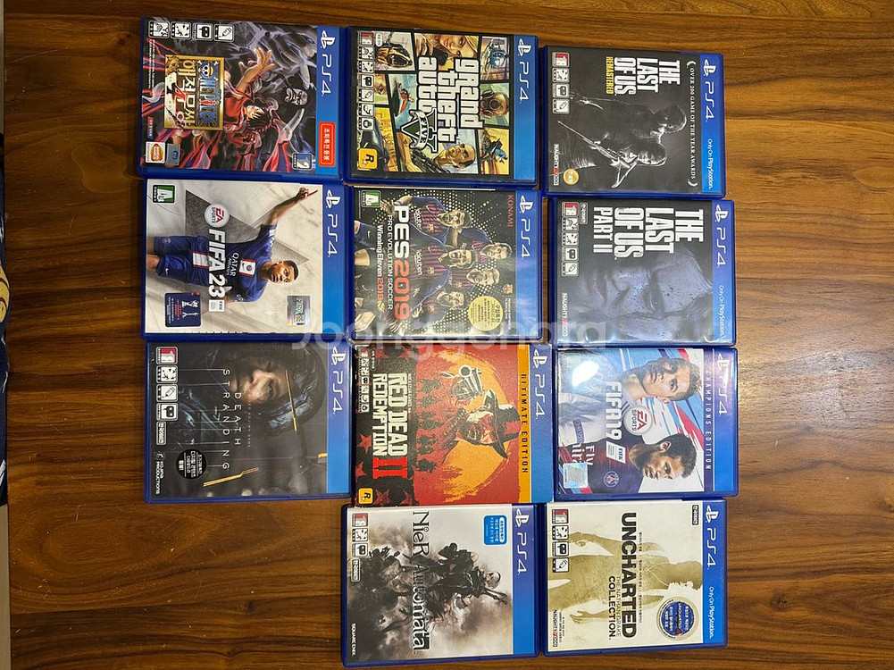 ps4 프로 / 게임타이틀 판매--7