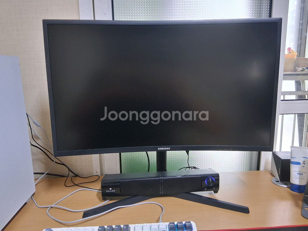 삼성 27인치 커브드 게이밍 모니터--0