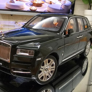 1:18 켕파이 롤스로이스 컬리넌판매합니다