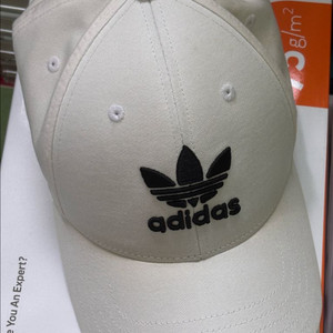 아디다스 볼캡 흰색