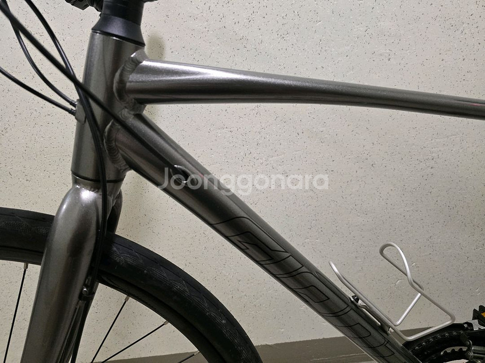 자이언트 에스케이프 디스크 3 A급 싸게 팝니다--2