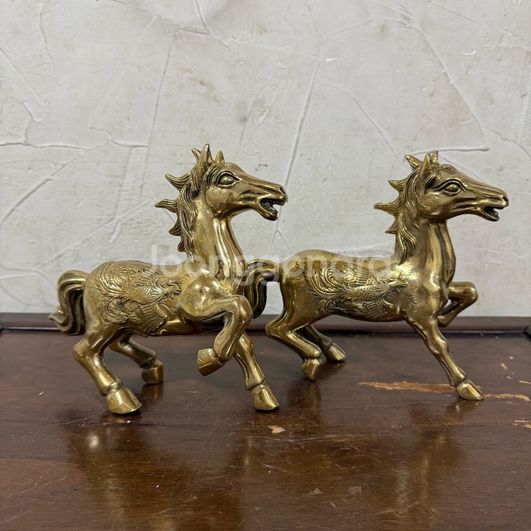 말 브론즈 동 말상 카페 술집 이자카야 인테리어 소품--1