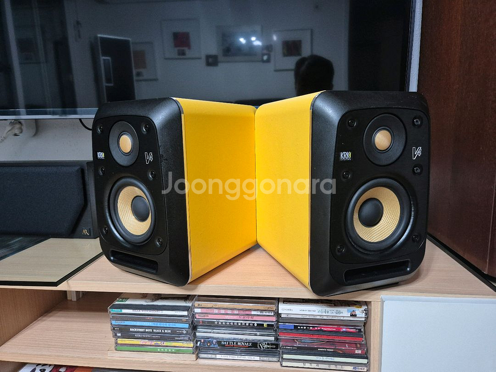 krk v4스피커 2통--0