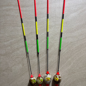 바다 찌낚시 수제 메추리알 비자립 막대찌 팝니다.