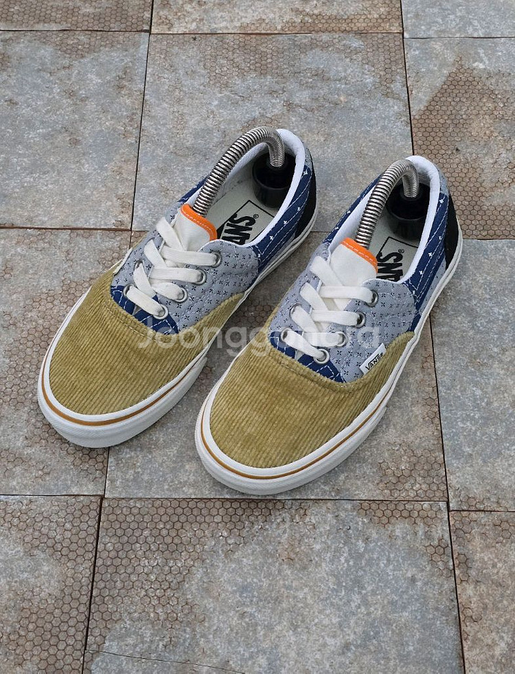 (220)반스 에라 퀄티드 믹스 반다나 스니커즈--0