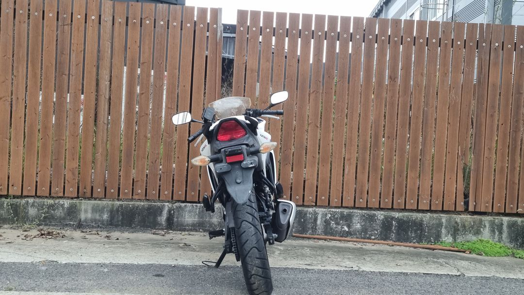 혼다 cbr125 14년식/2만2천키로수/건담/급매 이미지