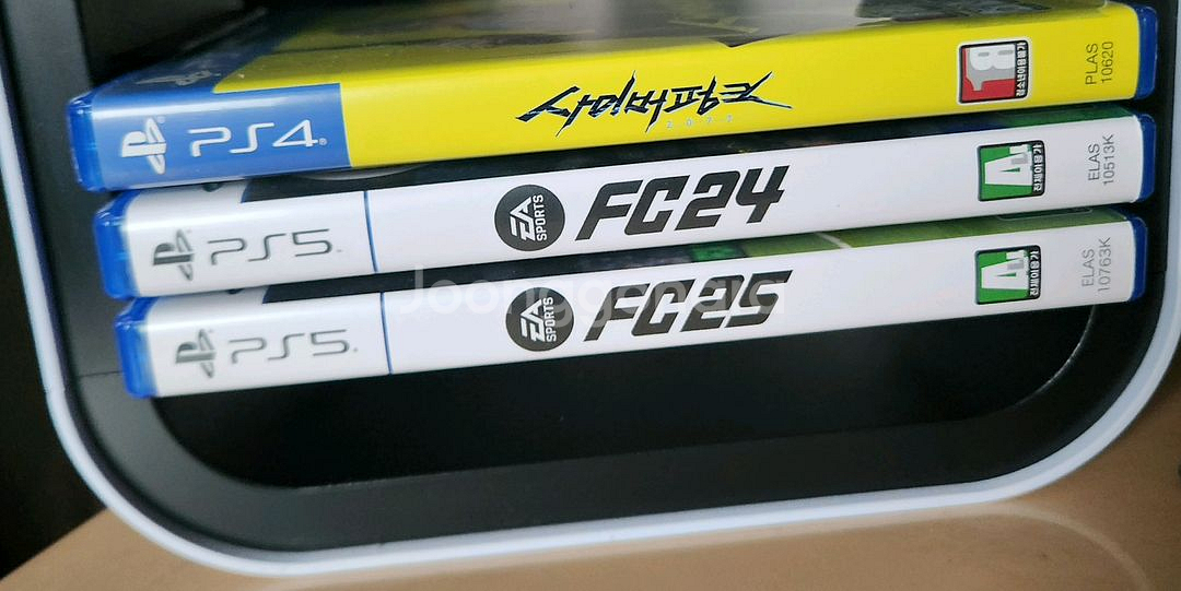 PS5 FC24, FC25--1