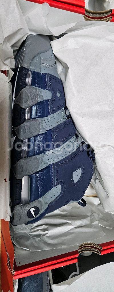 나이키 업템포 3가지 팝니다--2