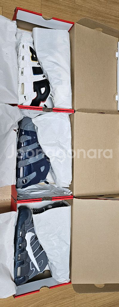 나이키 업템포 3가지 팝니다--4