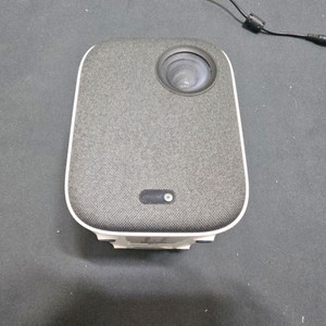 샤오미 미니빔프로젝터 M055MGN 팝니다.