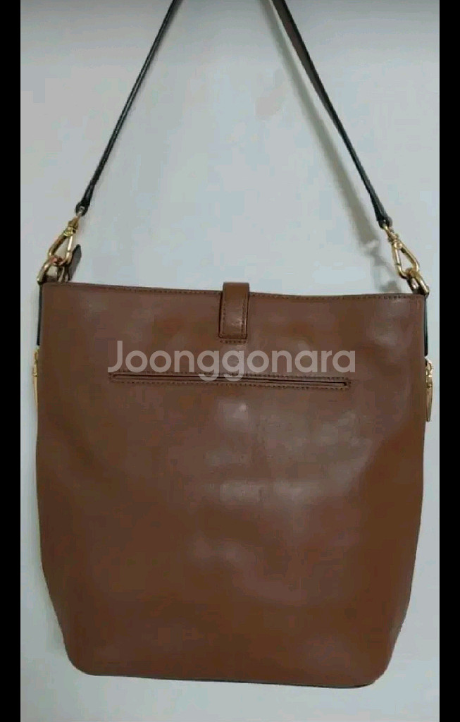 여성 빈폴 탄 허니 미디엄 버킷백--1