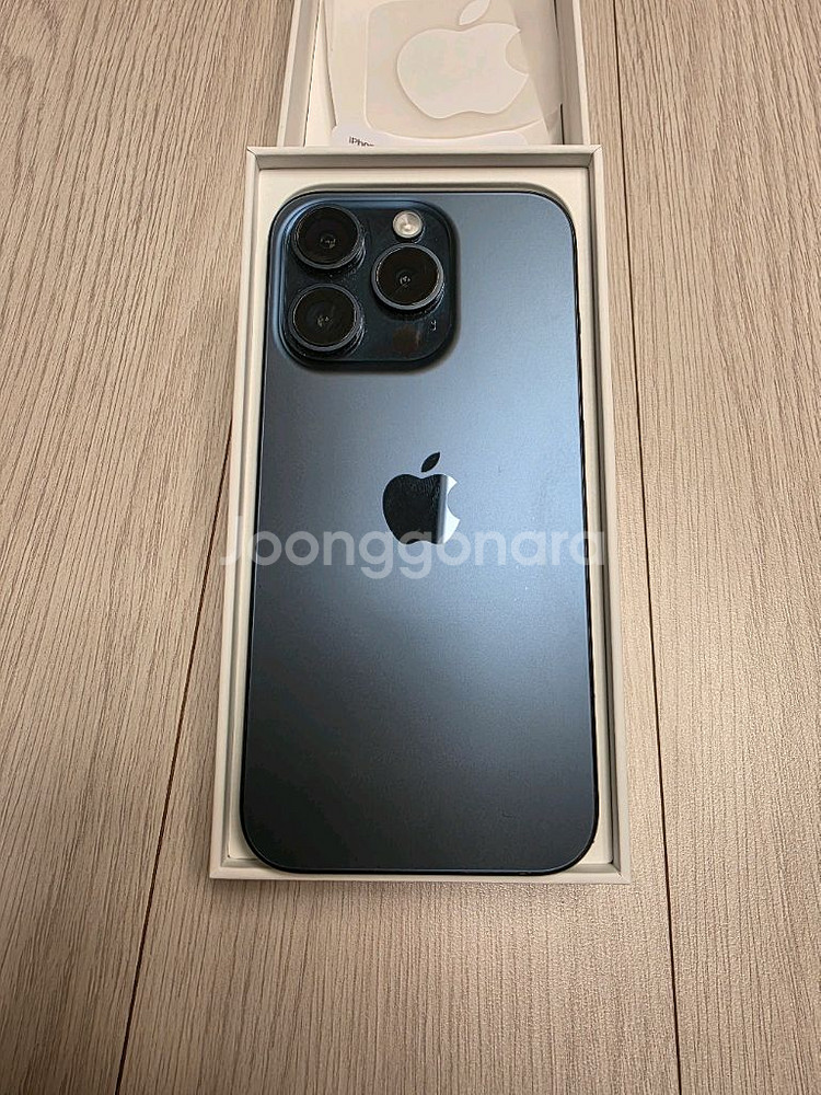 아이폰15Pro 128g 팝니다.--1