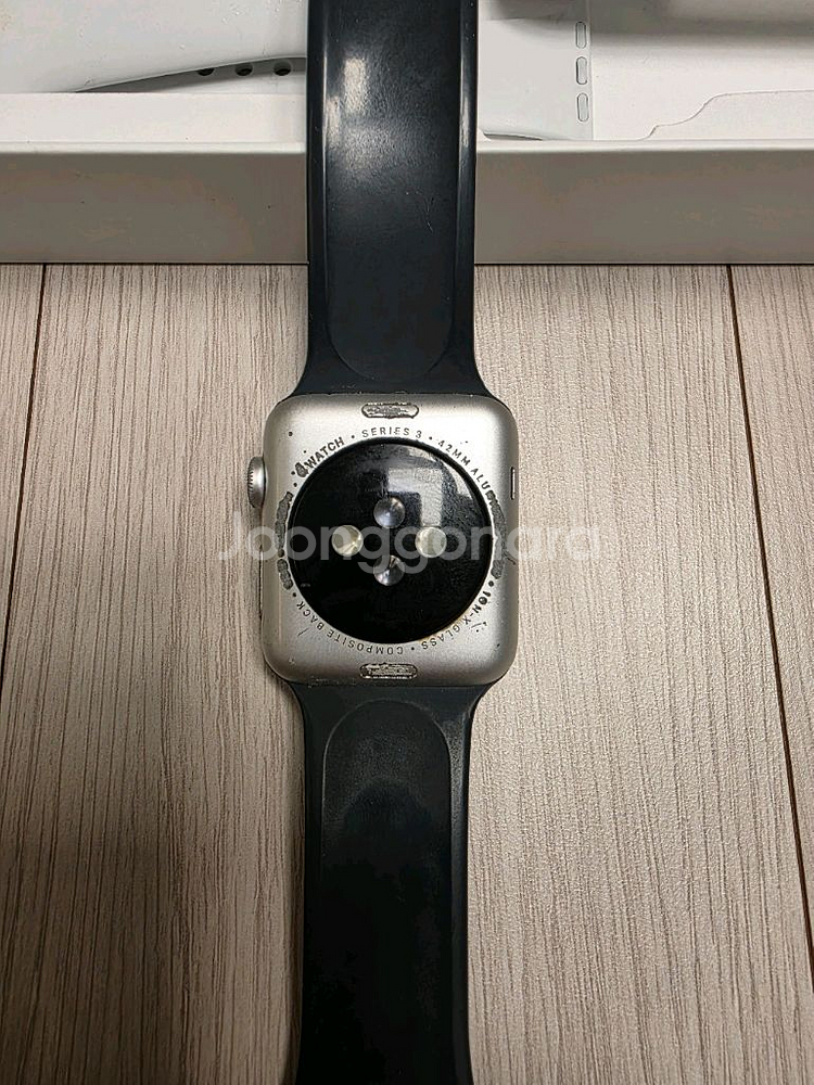 아이폰15Pro 128g 팝니다.--9