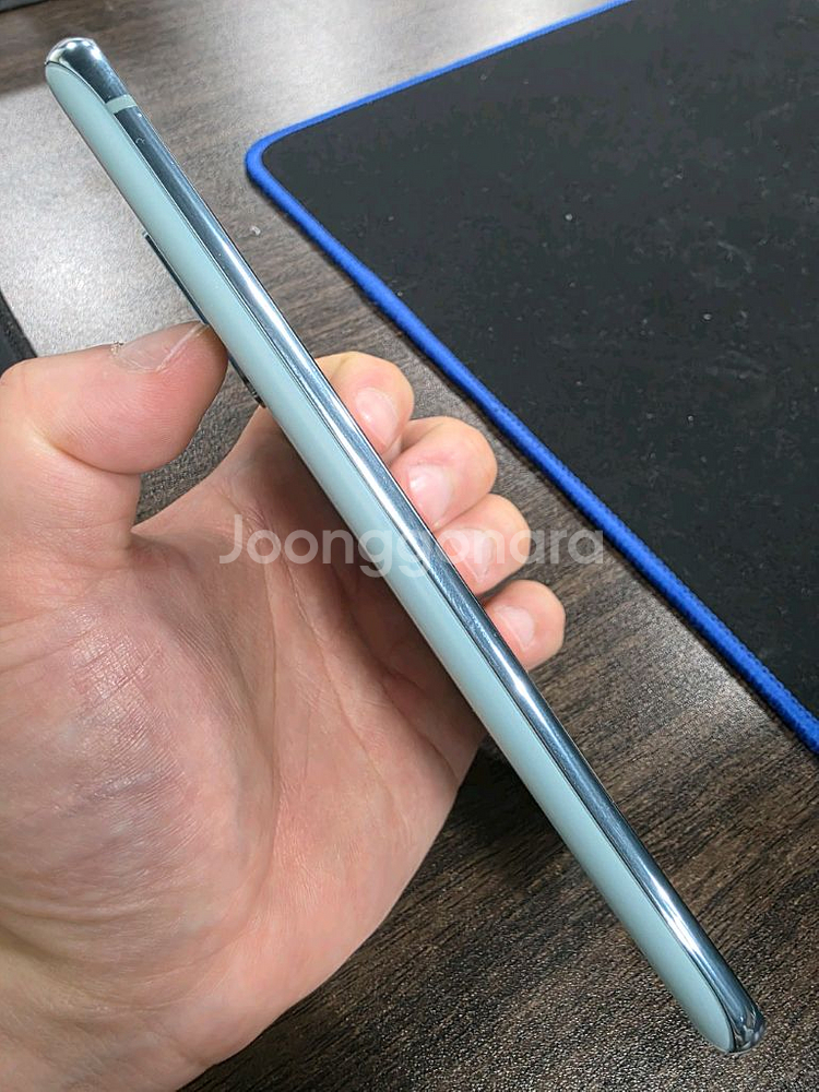 갤럭시S20FE 128G 무잔상 자급제 상태굿 중고폰--1