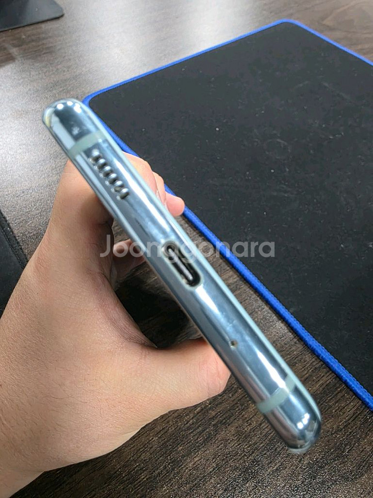 갤럭시S20FE 128G 무잔상 자급제 상태굿 중고폰--4