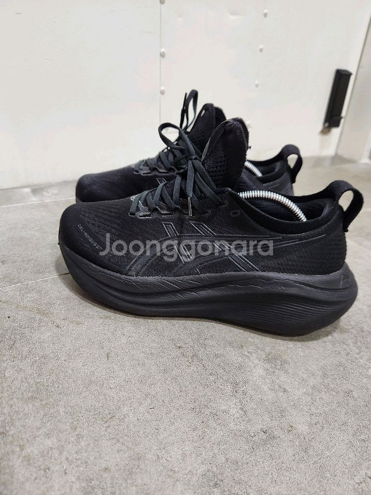 뉴발란스990v6 아식스젤님버스27 판매--9