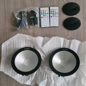 고독스 CL10 RGB LED 조명 2세트