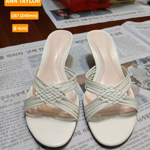 ANN TAYLOR 여성 샌들 US7 (240mm)