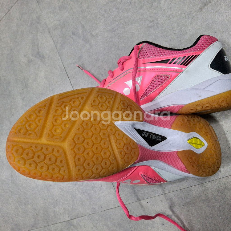 요넥스 배드민턴화 240--2