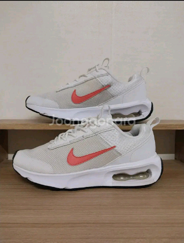 여성 나이키 에어맥스 인터락 라이트포톤 운동화(240)--3