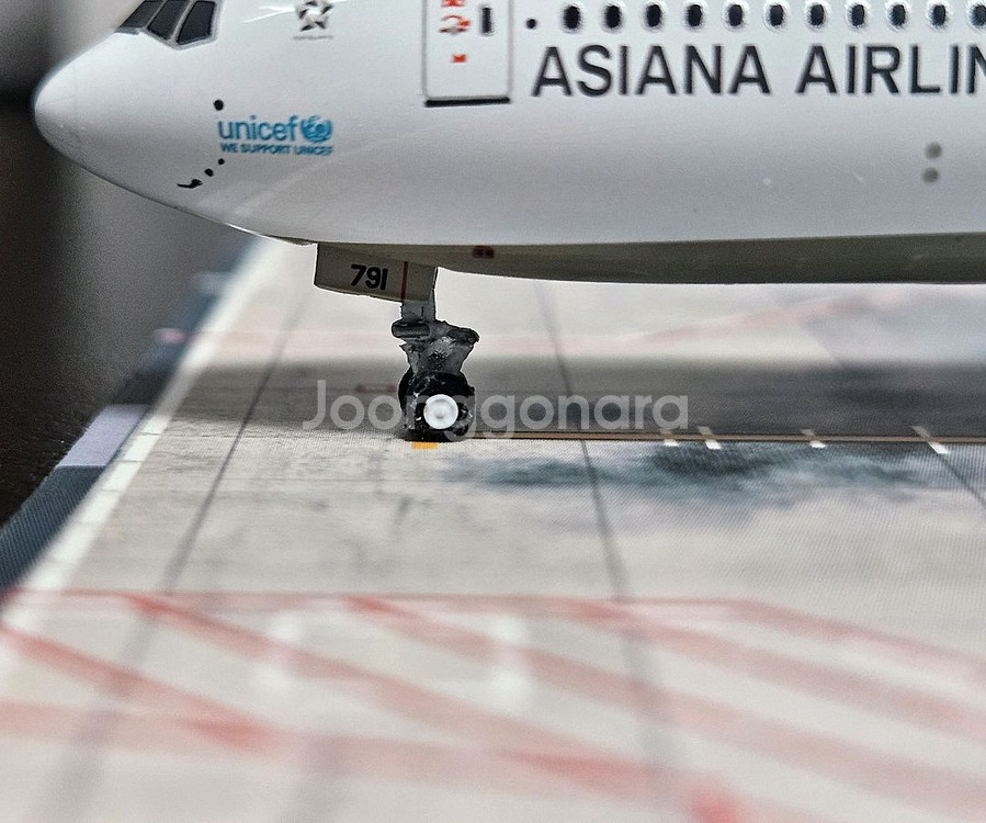 1:400 국적기 다이캐스트 모형 3종--5