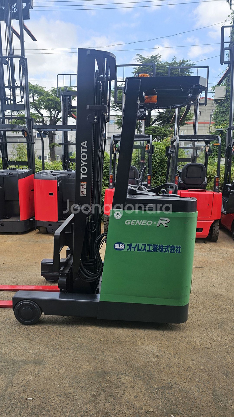 최신도요타 입식 7FBR1.5톤 전동지게차 4M FP--1