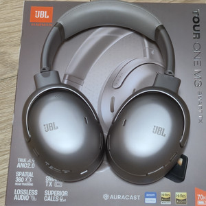 JBL TOUR ONE M3 헤드폰 라떼