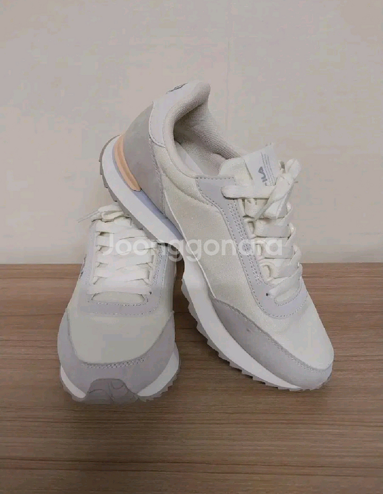 여성 휠라 스니커즈, 운동화 (240)--1