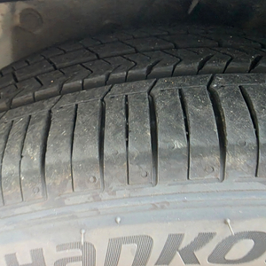 신품급 한국타이어 205/55R16(급매! 24일까지)