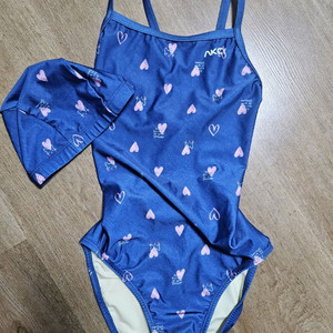 볼빨간 고양이 여자 수영복 L