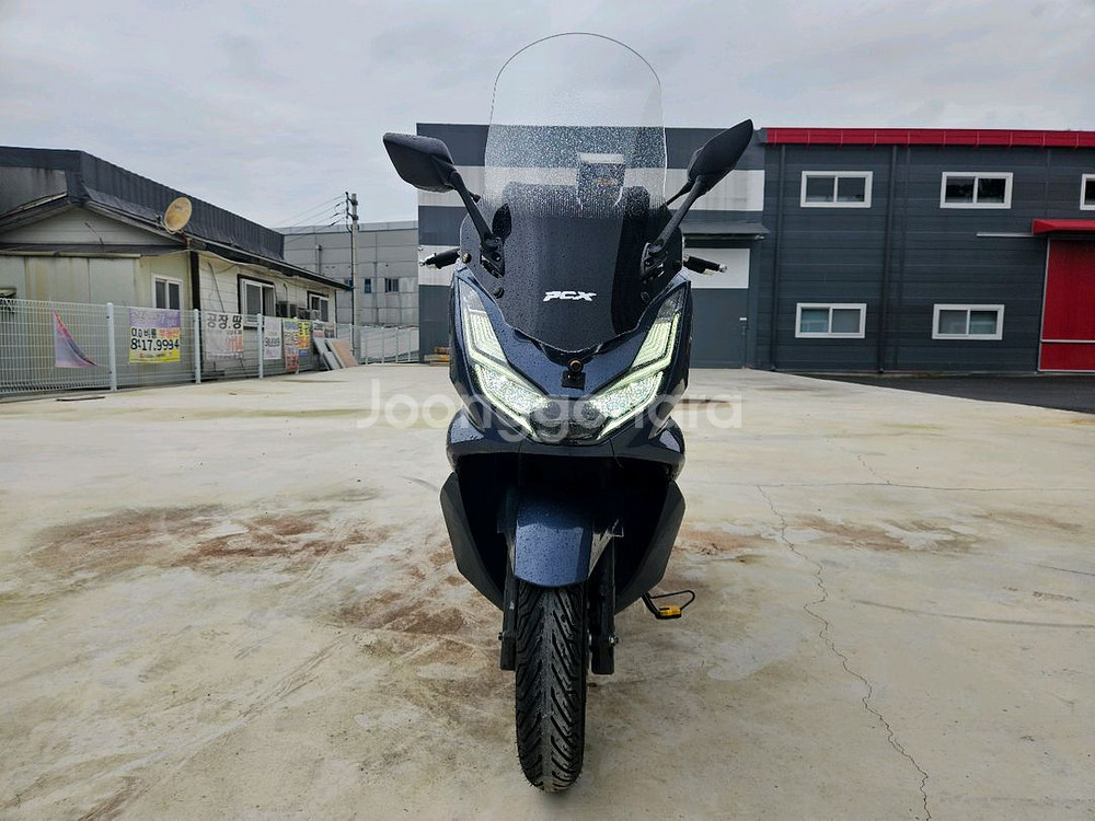혼다PCX125/22년식/5만키로/210만원/2채널블박--6
