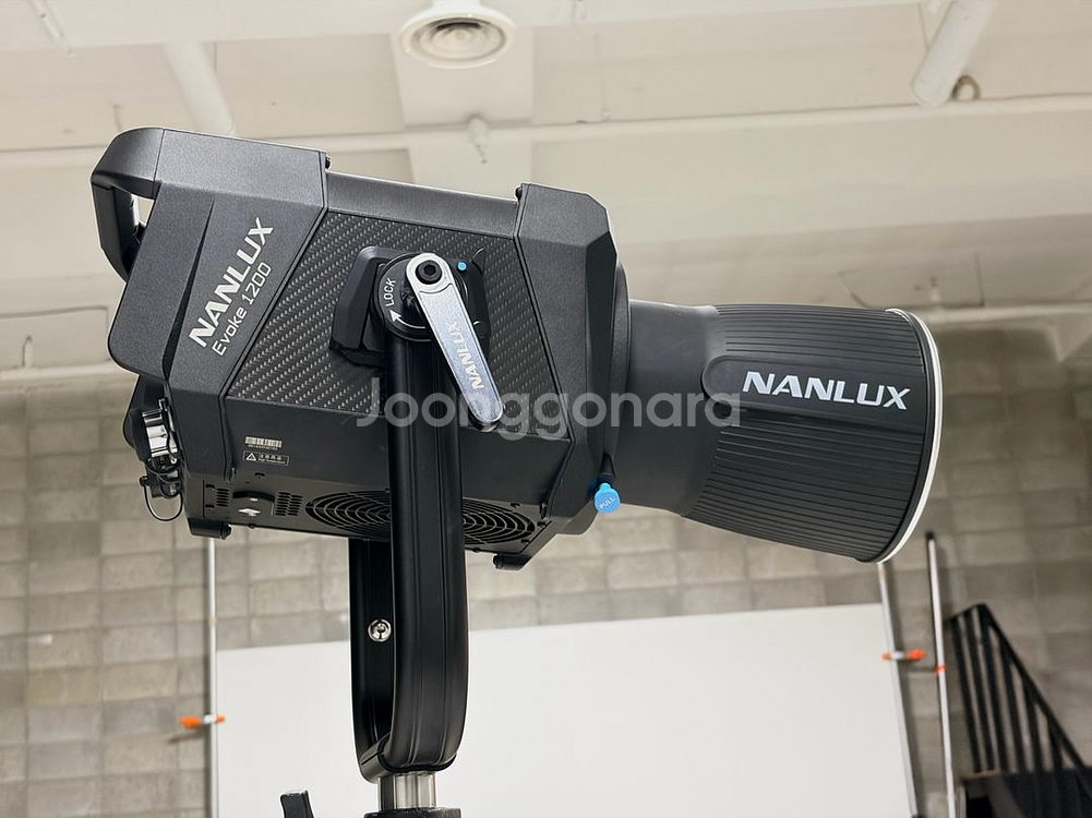 난룩스 이보크 1200 LED조명--1