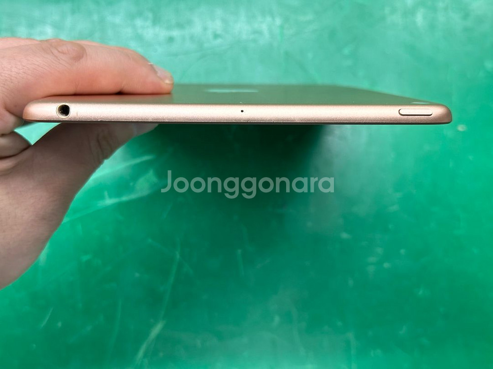 (액정파손) 아이패드 미니5 64기가 와이파이 판매합니--8