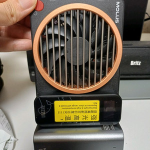 지윤 molus x100 rgb 스탠다드 풀박스+배터리