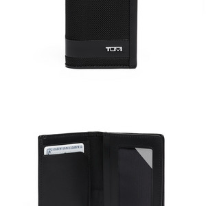 TUMI 알파 거싯 카드 지갑 팝니다