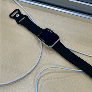 애플워치se2 셀룰러 실버40mm 배터리효율100