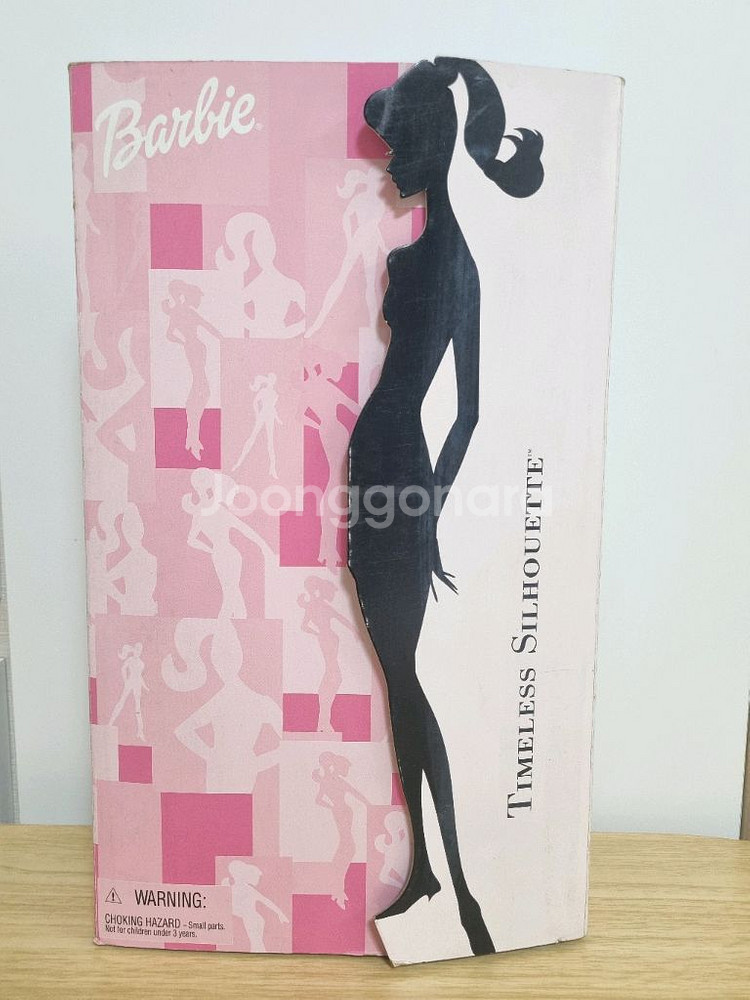 타임리스 실루엣 바비 인형--5