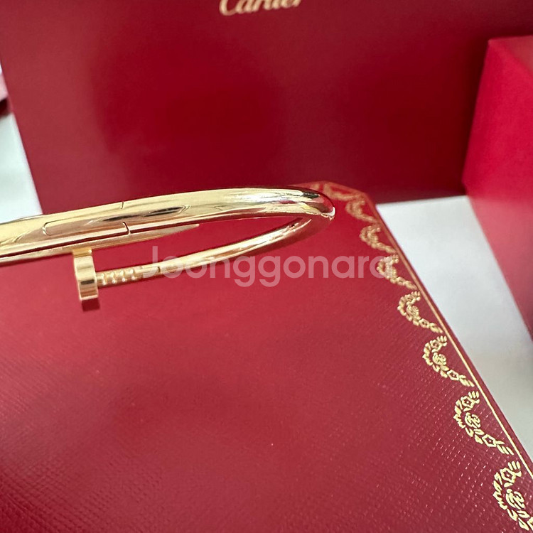 까르띠에 저스트앵끌루 팔찌 클래식모델--5