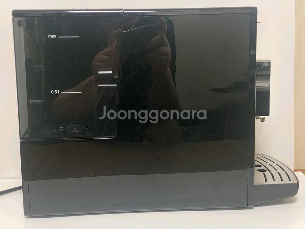 밀리타 카페오솔로 전자동 커피머신 E950ㅡ판매완료--4