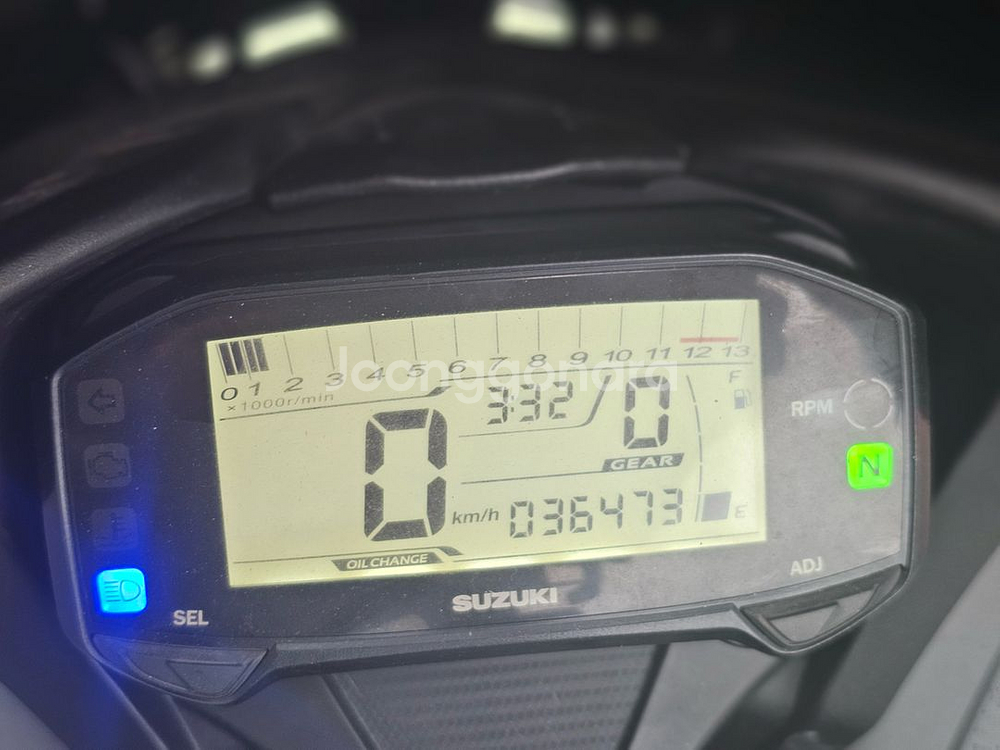 혼다/PCX125/22년식/5@@@@/210만원/투채널--8