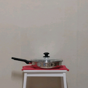 (중고)휘슬러 엠보 프라이팬 팝니다(28cm)