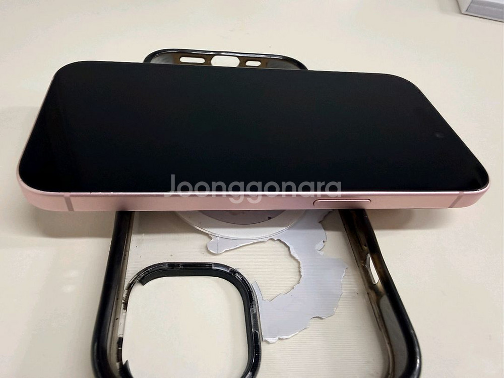 아이폰15 128기가 핑크--12