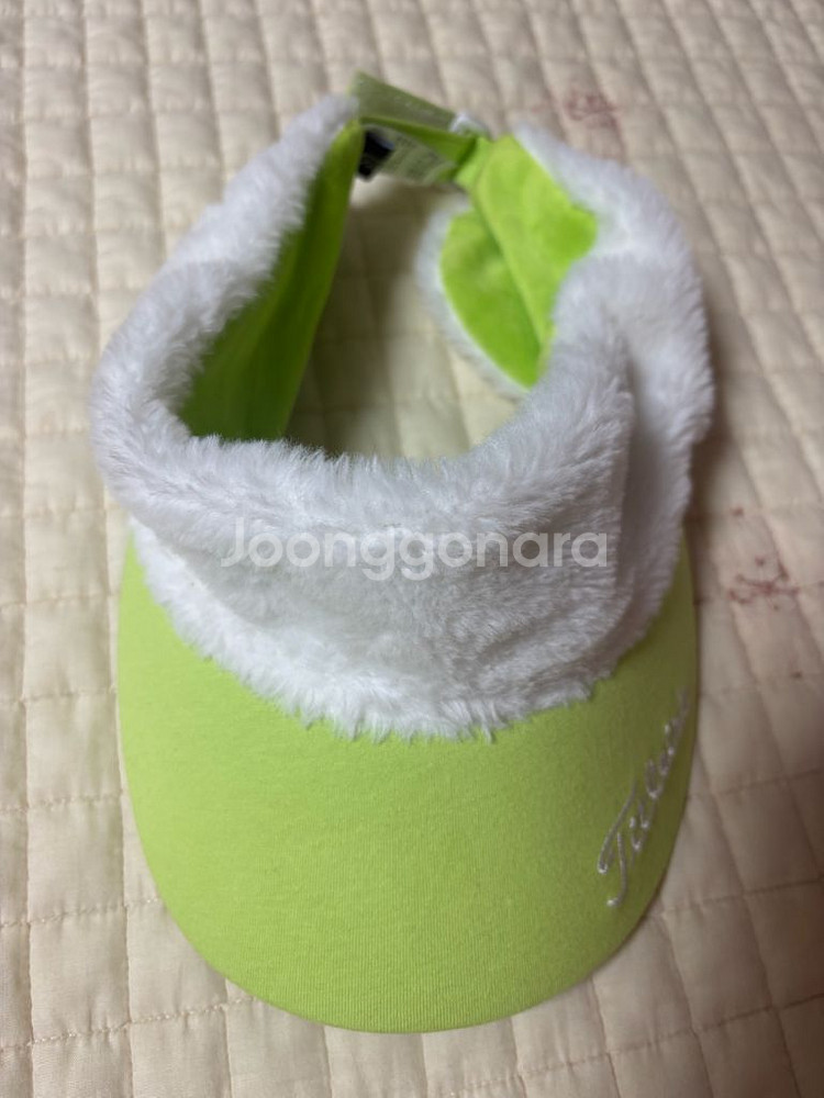 정품 타이틀리스트 겨울 퍼 썬캡--1