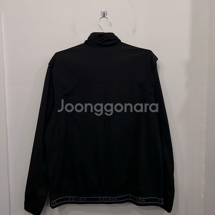 에스카다 와펜로고 절개 하이넥 바람막이 자켓--4