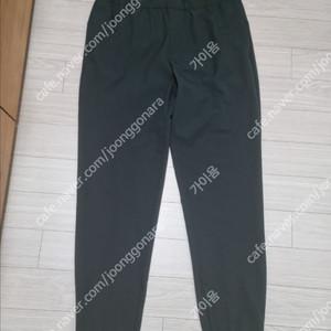 띠어리 슬랙스형 조거팬츠 m사이즈 새제품
