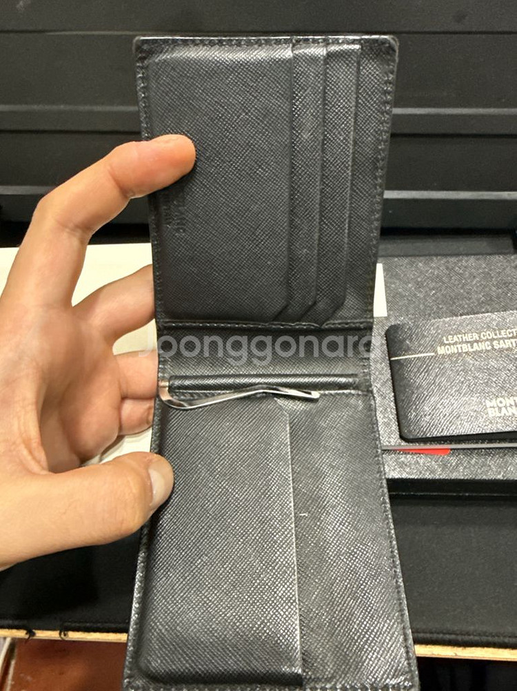 몽믈랑 머니클립 팔아요--1