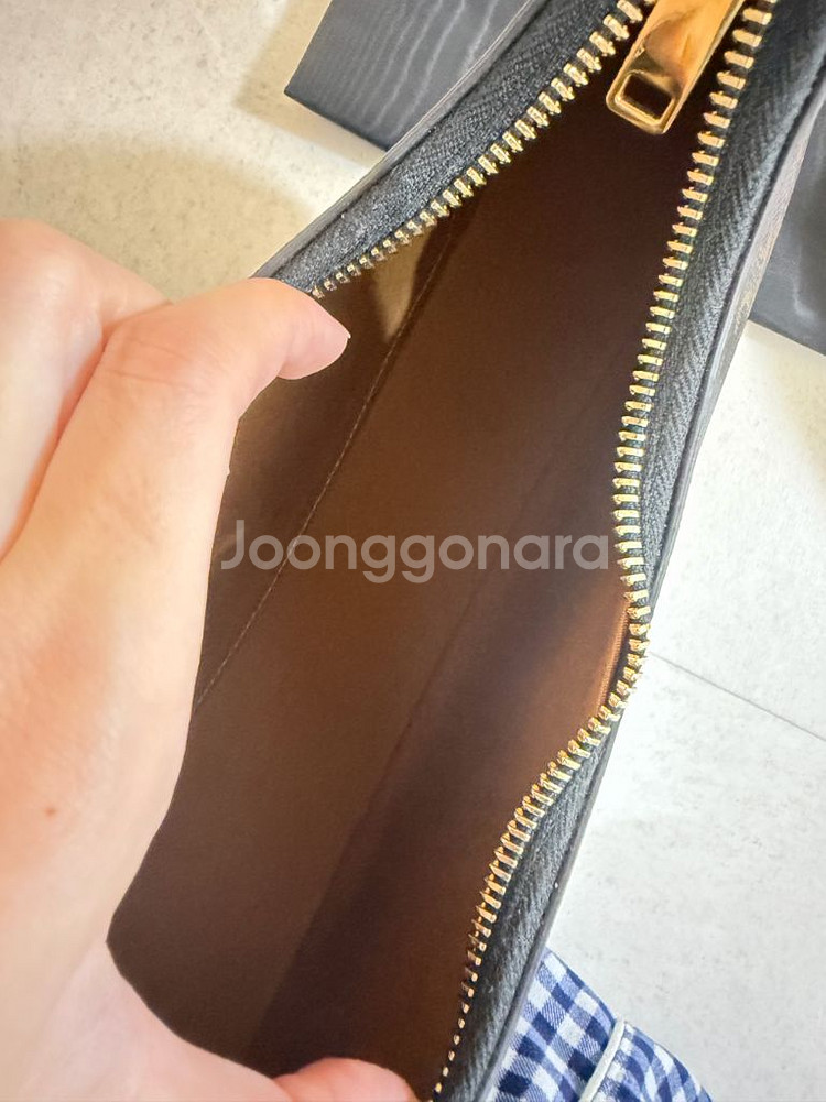 셀린느 아바백 미디움 호보백--8