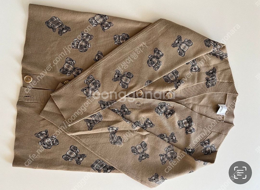 버버리 가디건 14y--1