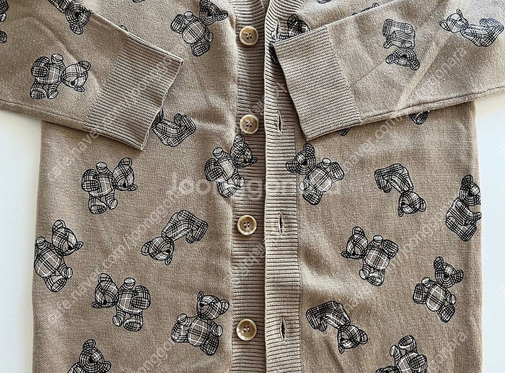 버버리 가디건 14y--2