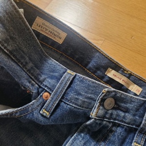 리바이스 립케이지 와이드레그진 28